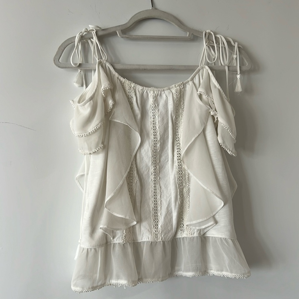 White House Black Market off the shoulder white blouse size xs